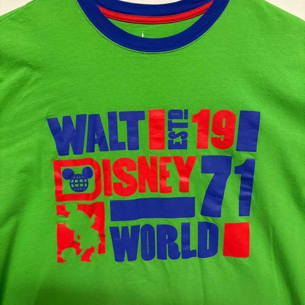 Disney Parks Authentic Original Unisex T-shirt Sz XL
100% Cotton NWOT